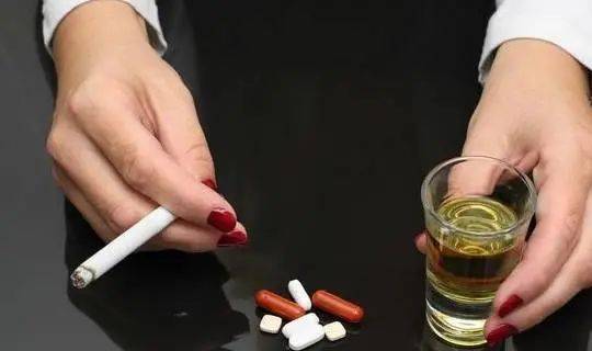 J9九游会 九游会J9胃不好饮食要格外注意这6类食物要忌口否则会加重胃病(图7)