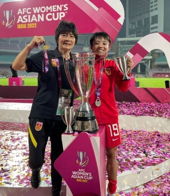 张琳艳：草蜢俱乐部和队友都对我很好；有时想吃川菜J9九游会 九游会J9就自己做(图3)