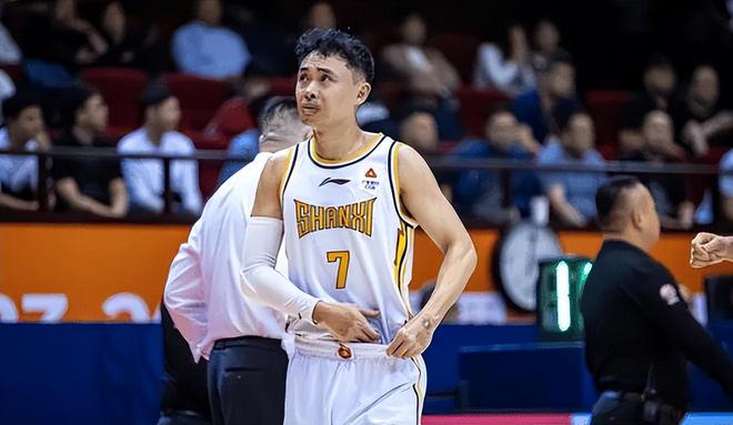 CBA一日3场大战原帅PK王睿泽广厦虐菜局吉林、四川九游会J9 J9九游会菜鸡互啄(图1)