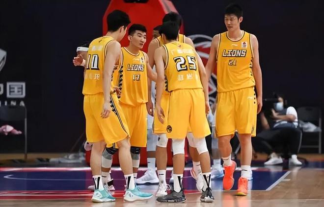 CBA一日3场大战原帅PK王睿泽广厦虐菜局吉林、四川九游会J9 J9九游会菜鸡互啄(图3)