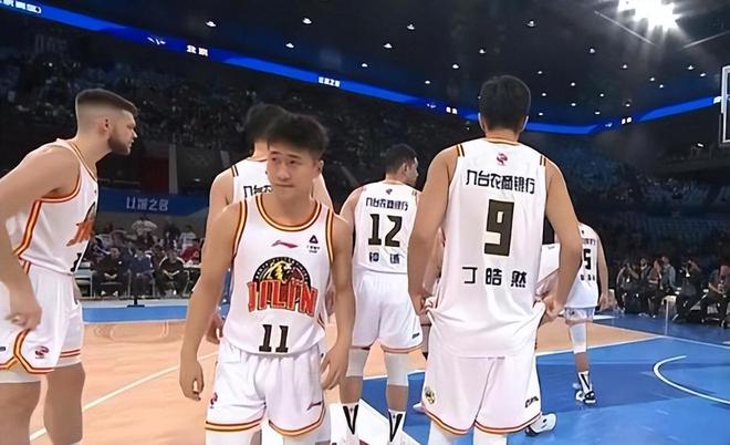 CBA一日3场大战原帅PK王睿泽广厦虐菜局吉林、四川九游会J9 J9九游会菜鸡互啄(图4)