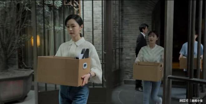 以为是烂剧5集口碑就炸了！张国立佘诗曼把都市剧拍J9九游会 九游会J9成天花板了(图5)