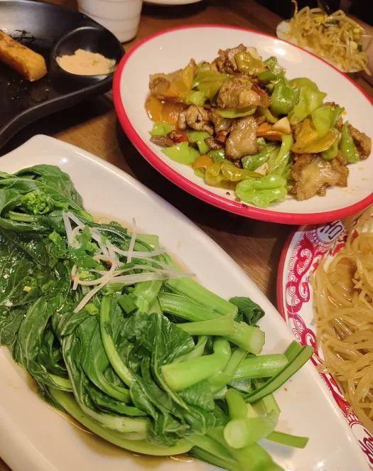 在挖掘“隐藏美食”这一块当代大学生就没输过九游会J9 J9九游会(图8)