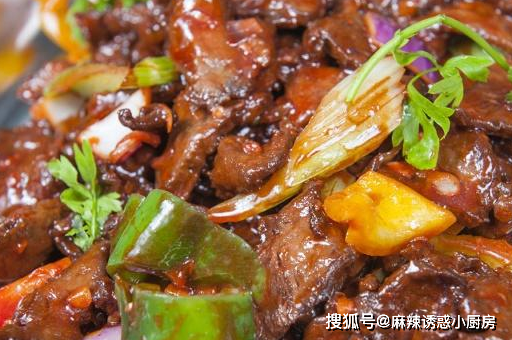 喝红酒配上J9九游会 九游会J9这几道菜简直不能再巴适！(图4)