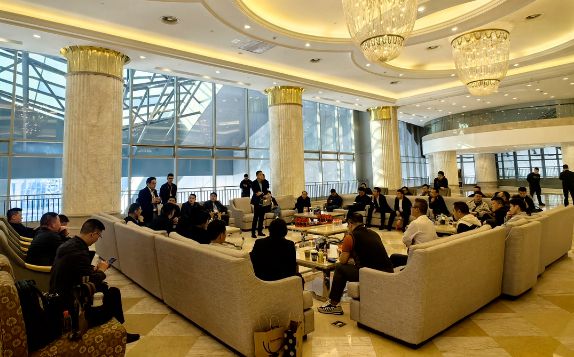 九游会J9 J9九游会热辣相聚 滚烫共创2024中国餐饮食材供应链共创大会圆满举行！(图13)