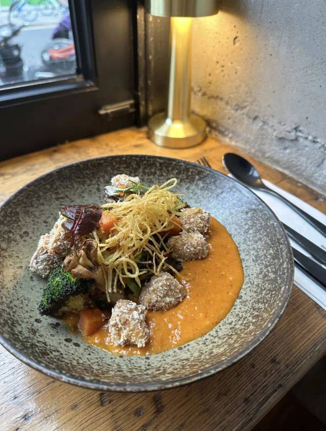 素食=清淡、无味？魔都这些素食餐厅让你吃出鲜甜滋味J9九游会 九游会J9(图4)