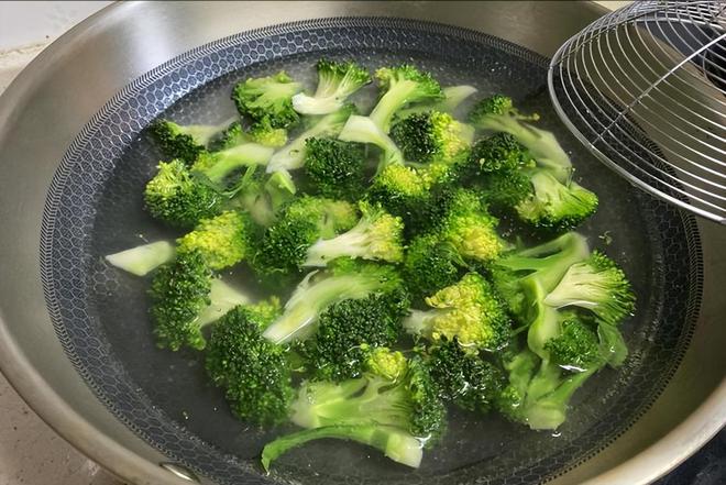 越吃越胖的5种素食热量比肥肉更高！很多人爱吃减九游会J9 J9九游会肥的人别碰(图14)