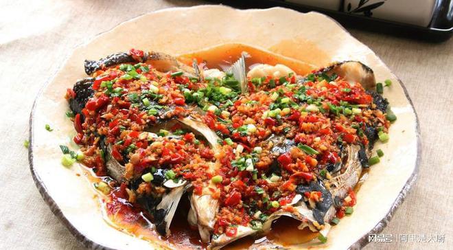 中国美食排行榜出炉：粤菜、徽菜上榜你吃过几个钟？九游会J9 J9九游会(图2)