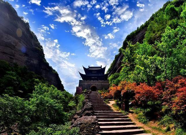 九游会J9 J9九游会四川游一般是几天四川旅游有哪些景点有哪些美食(图8)