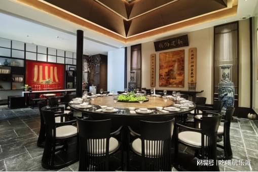 中国地方美食升九游会J9 J9九游会级新思路：用传统文化赋能地方菜的高端转型(图2)
