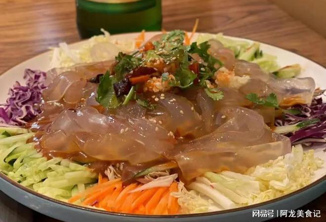 J9九游会 九游会J9东北最有特色的十大名菜第二道最普通却被东北人称为“国菜”(图9)