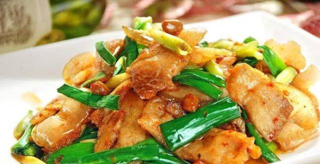 J9九游会 九游会J9回锅肉：经典川菜色香味俱全吃起来肥而不腻唇齿留香(图4)