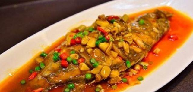 九游会J9 J9九游会中国八大菜系之一安徽菜。美食攻略安徽菜谱十大最经典名菜(图3)