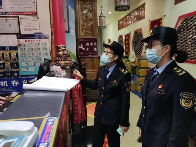 J9九游会 九游会J9滨城区市场监管局开展节前餐饮食品安全专项检查(图2)