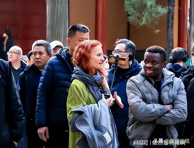 九游会J9 J9九游会中法免签大量法国游客来到中国看似旅游却很少去景区为啥？(图2)