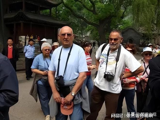 九游会J9 J9九游会中法免签大量法国游客来到中国看似旅游却很少去景区为啥？(图4)