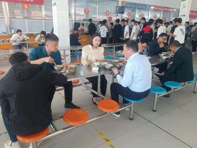 宝丰县市场监督管理局召开春九游会J9 J9九游会季食品安全培训会(图3)
