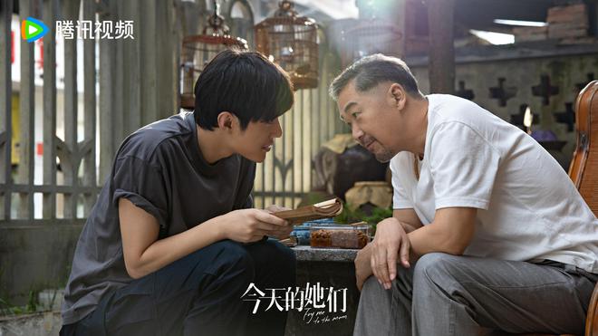 九游会J9 J9九游会因为佘诗曼又看了一部癫剧(图2)