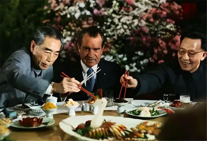 “开国第一宴”菜单罕九游会J9 J9九游会见曝光很难想象菜品竟是如此简单(图11)